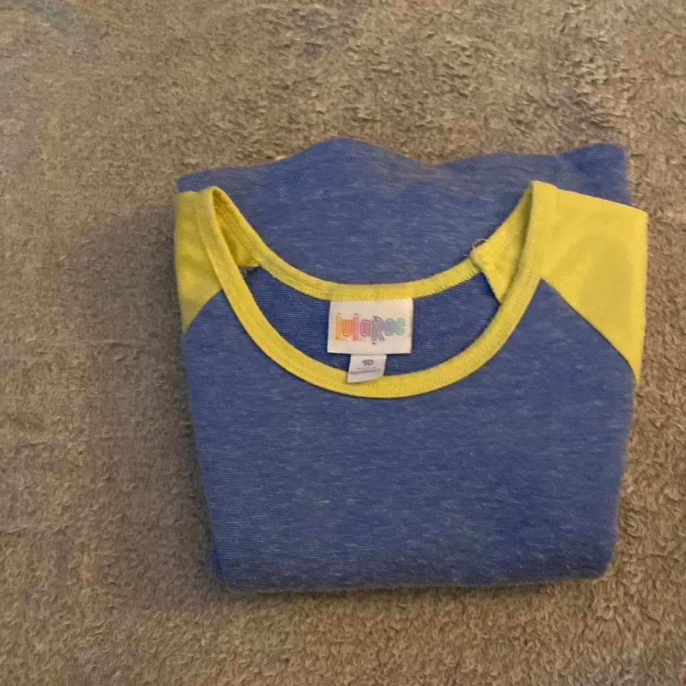 Lularoe - Picture 2 of 3